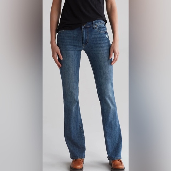Kut from the Kloth Denim - KUT From The Kloth Women’s Nicole Flap Pocket Boot Cut Size 14 Womens Light Fade